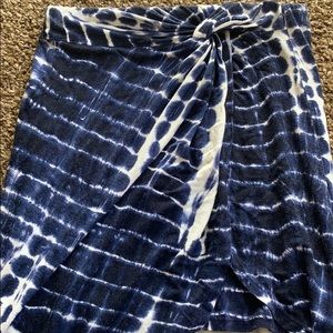 High to low tie dye skirt